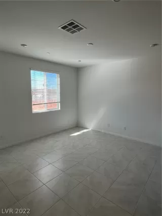 Photo #3: 2441897 Listing 