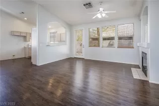 Photo #1: 2441938 Listing 