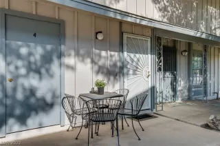 Photo #2: 2441979 Listing 