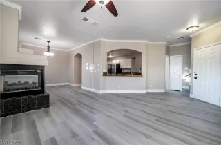 Photo #3: 2442016 Listing 