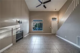 Photo #2: 2442034 Listing 