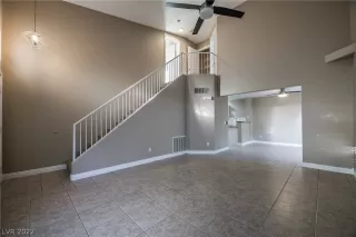 Photo #3: 2442034 Listing 