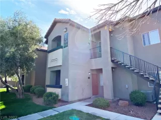 Photo #1: 2442070 Listing 