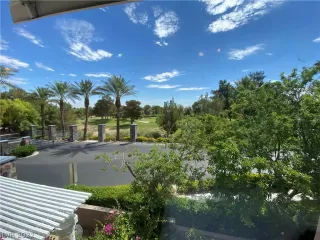 Photo #6: 2442090 Listing 