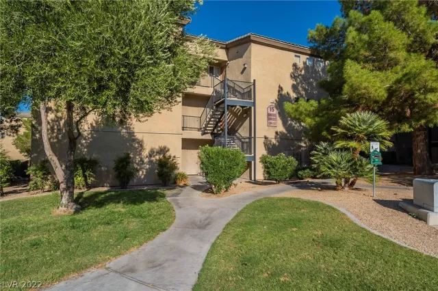 MLS: 2442103 Condo For Sale