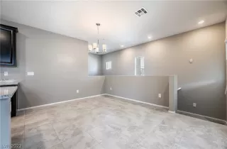 Photo #5: 2442114 Listing 