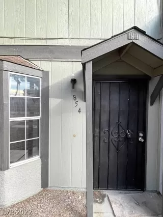 Photo #6: 2442150 Listing 