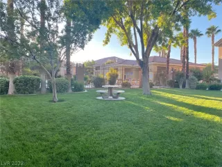 Photo #1: 2442171 Listing 