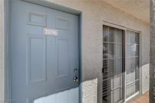 Photo #2: 2442205 Listing