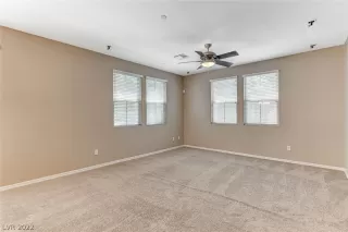 Photo #4: 2442218 Listing 