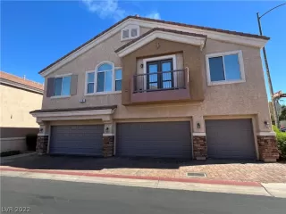 Photo #2: 2442231 Listing 