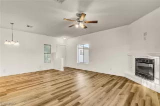 Photo #6: 2442242 Listing 