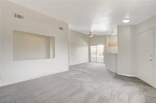 Photo #3: 2442264 Listing 