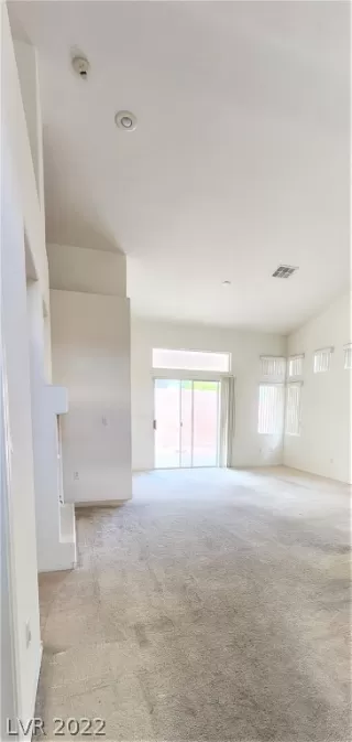 Photo #1: 2442276 Listing