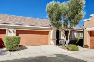 Photo #1: 2442345 Listing