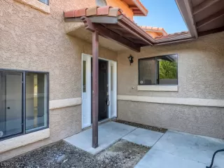 Photo #2: 2442359 Listing 