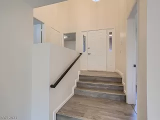 Photo #3: 2442359 Listing 