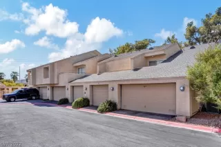 Photo #1: 2442383 Listing