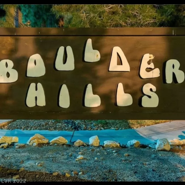 MLS: 2442428 Condo For Sale