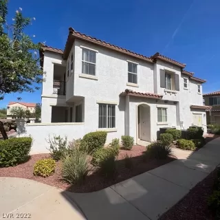 Photo #1: 2442524 Listing 