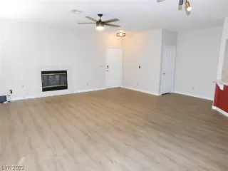 Photo #4: 2442540 Listing 