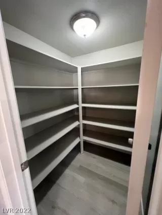 Photo #4: 2442569 Listing 