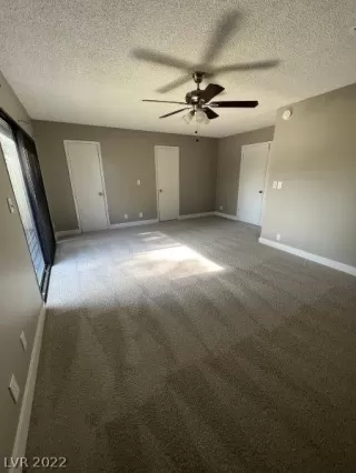 Photo #6: 2442569 Listing 