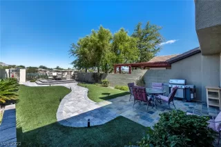 Photo #3: 2442574 Listing 