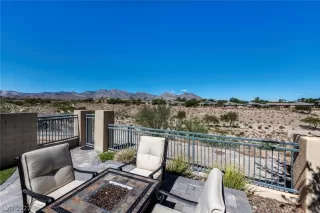 Photo #5: 2442574 Listing 