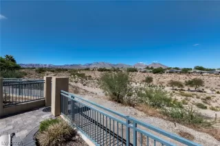 Photo #6: 2442574 Listing 