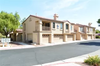 Photo #1: 2442600 Listing