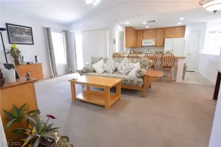 Photo #3: 2442600 Listing