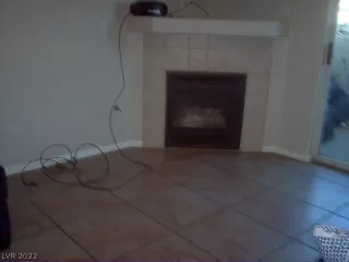 Photo #4: 2442617 Listing