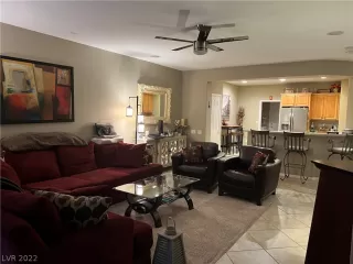 Photo #2: 2442652 Listing 