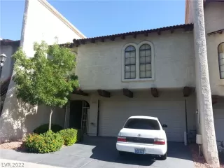 Photo #1: 2442683 Listing 