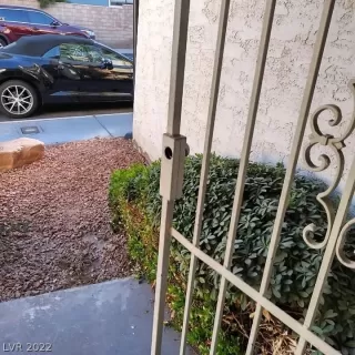 Photo #5: 2442683 Listing 