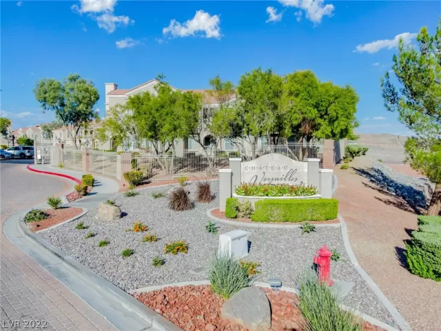 MLS: 2442706 Condo For Sale