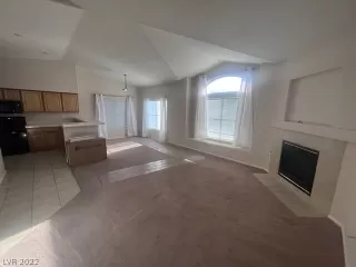 Photo #4: 2442795 Listing 