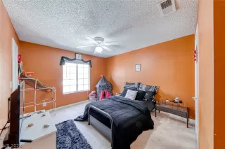 Photo #5: 2442805 Listing 