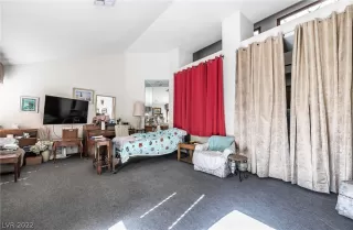 Photo #4: 2442824 Listing 