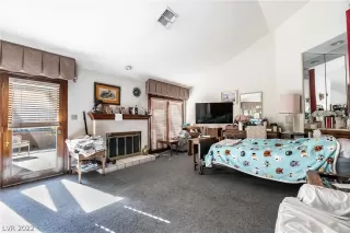 Photo #5: 2442824 Listing 