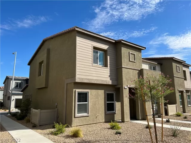 MLS: 2442964 Condo For Sale