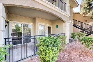 Photo #1: 2442985 Listing 