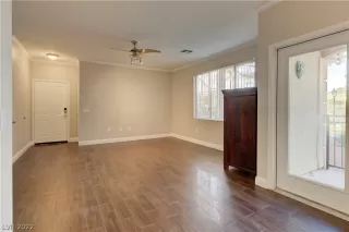 Photo #5: 2442985 Listing 
