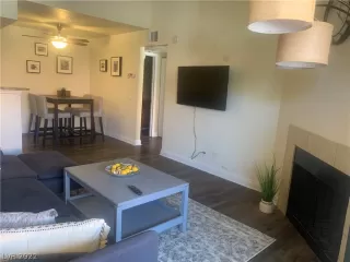 Photo #2: 2443017 Listing