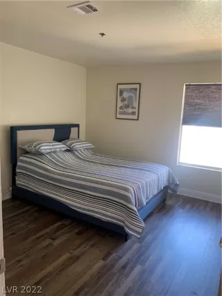 Photo #6: 2443017 Listing