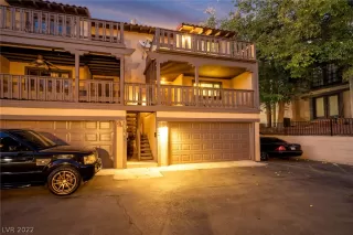 Photo #1: 2443051 Listing 