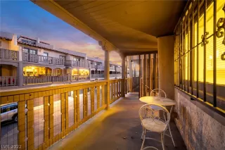 Photo #3: 2443051 Listing 