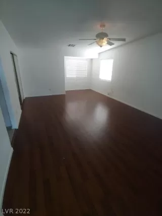 Photo #4: 2443073 Listing 