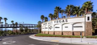 Photo #1: 2443124 Listing 